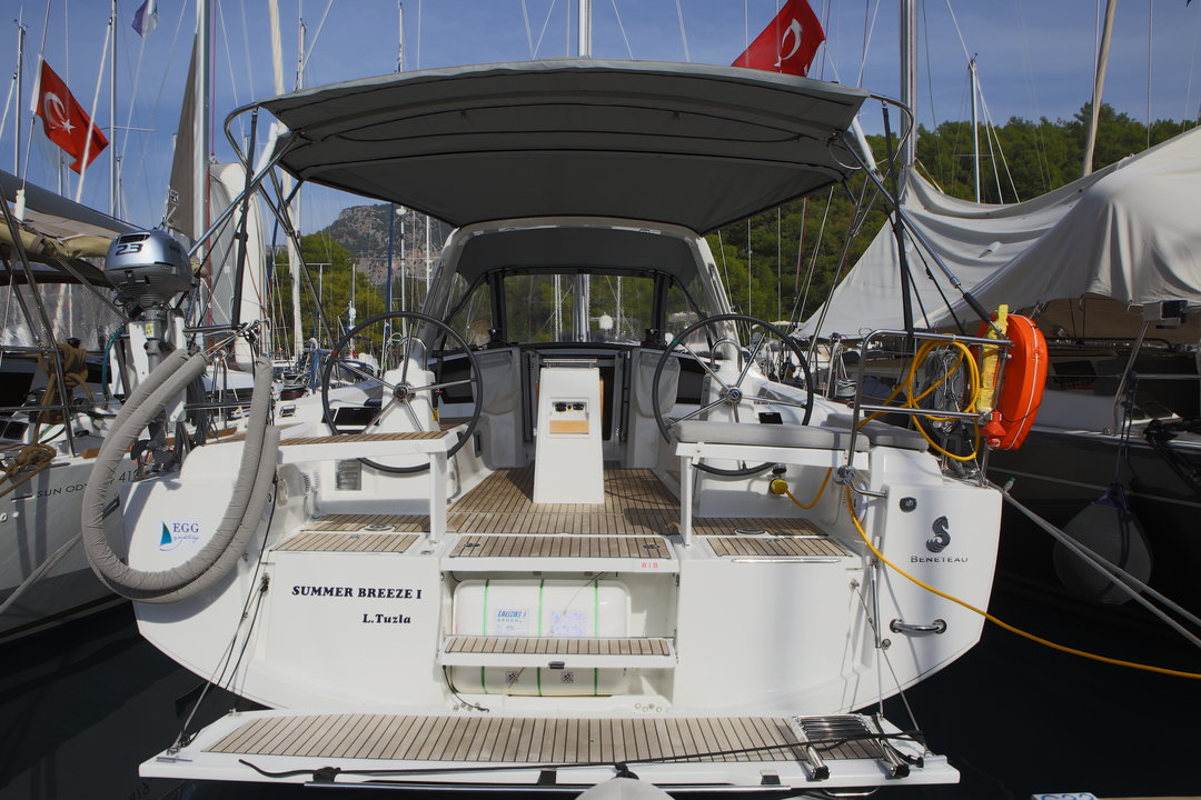 Oceanis 38.1 - 2 cab. — photo 1
