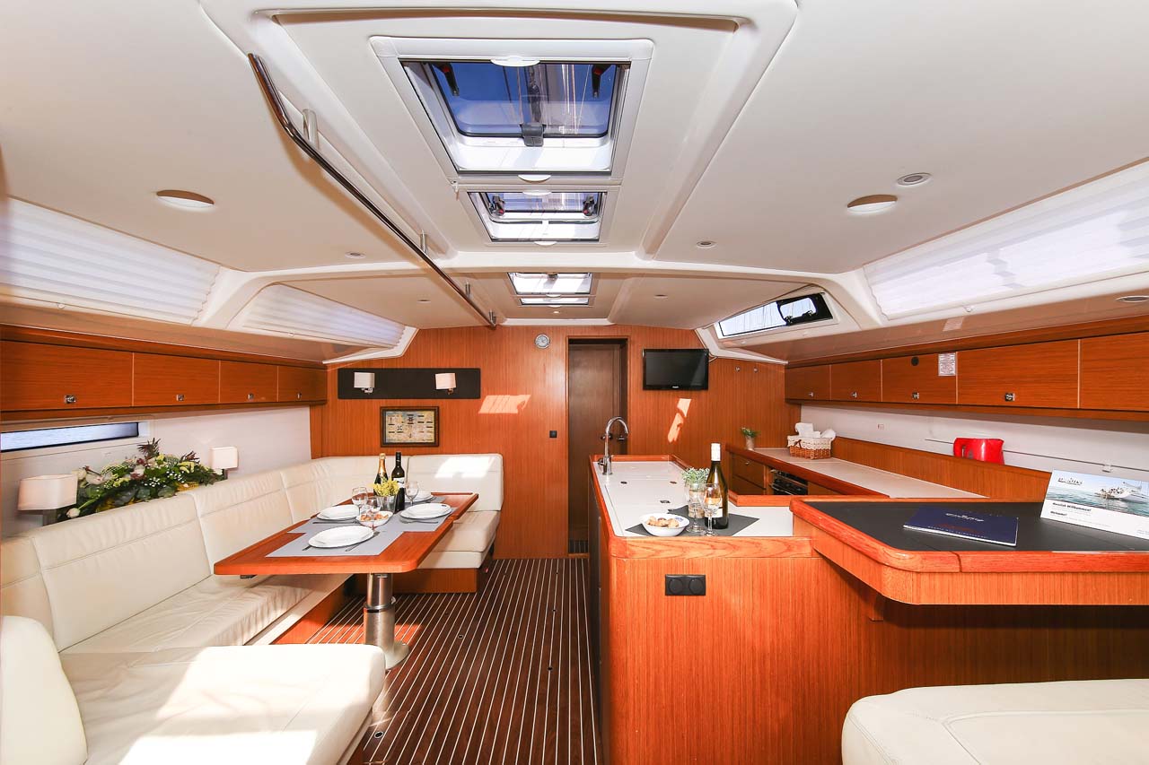 Bavaria Cruiser 56 - 5 + 1 cab. — photo 7