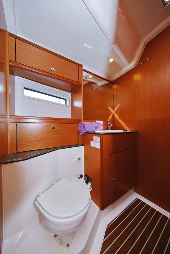 Bavaria Cruiser 56 - 5 + 1 cab. — photo 17