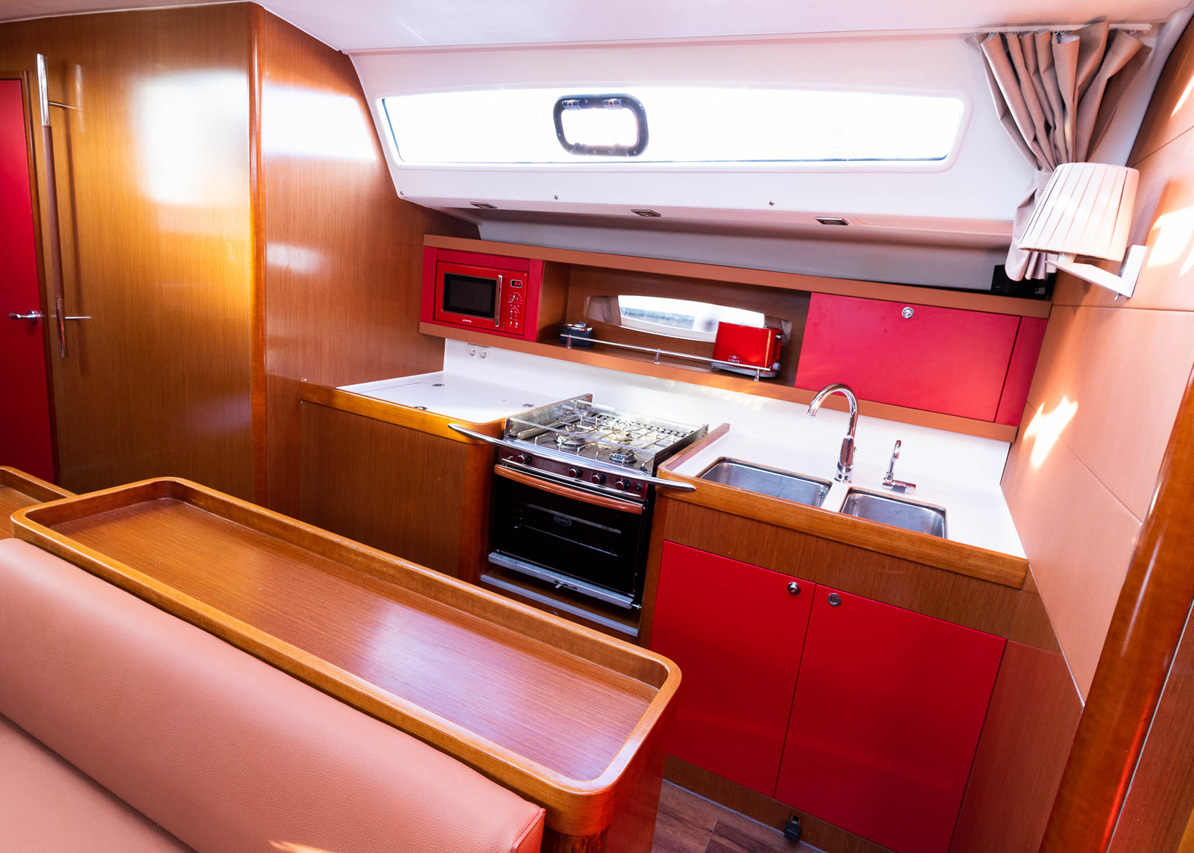 Oceanis 50 Family - 6 cab. — photo 15