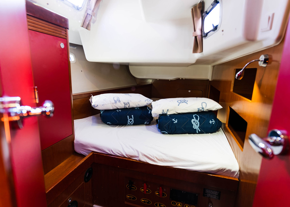 Oceanis 50 Family - 6 cab. — photo 21