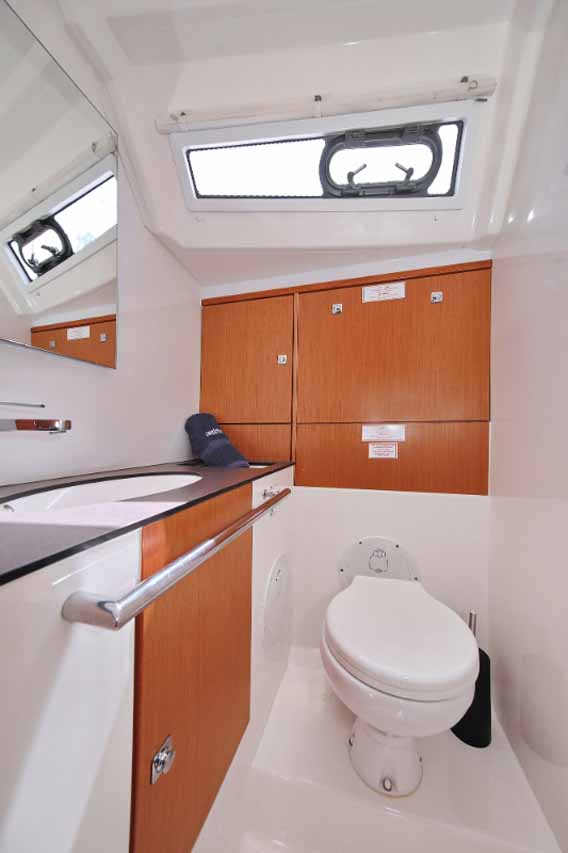 Bavaria Cruiser 46 - 4 cab. — photo 2