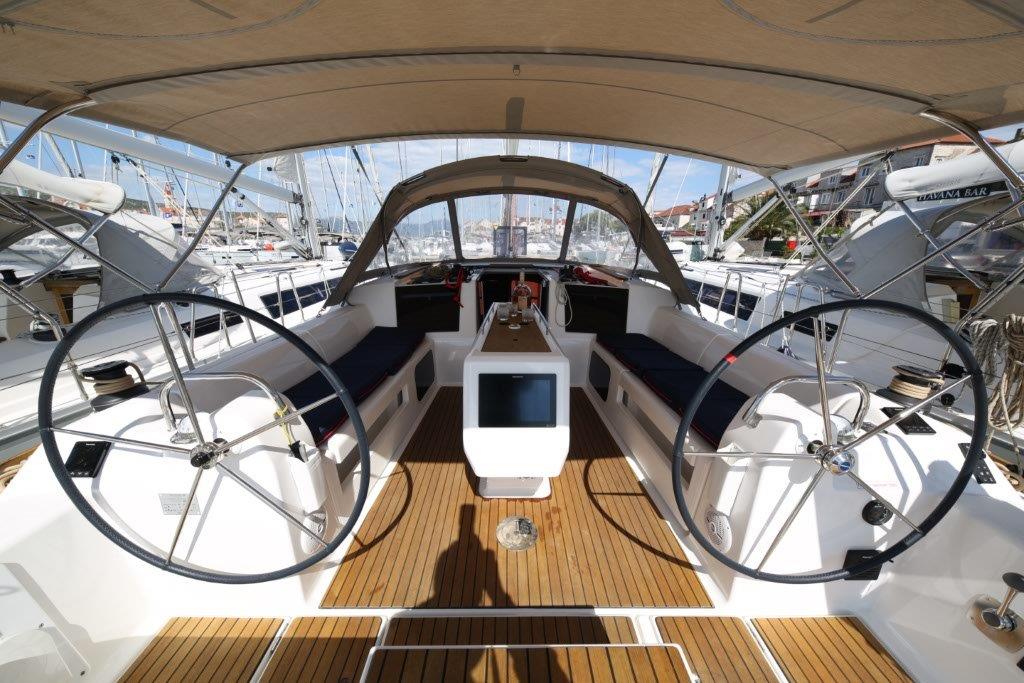 Dufour 412 GL — photo 4