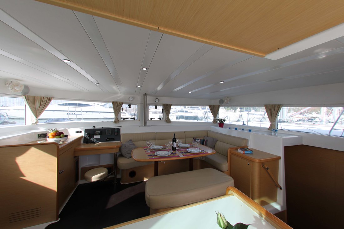 Lagoon 420 - 4 cab. — photo 4