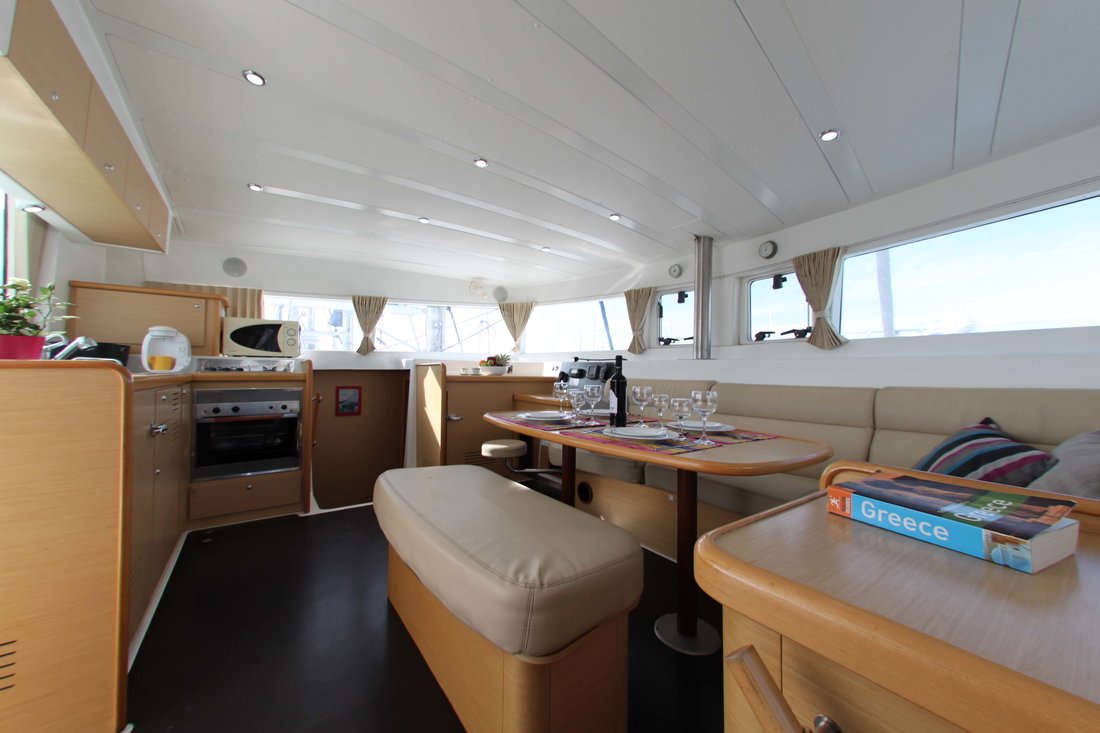 Lagoon 420 - 4 cab. — photo 6