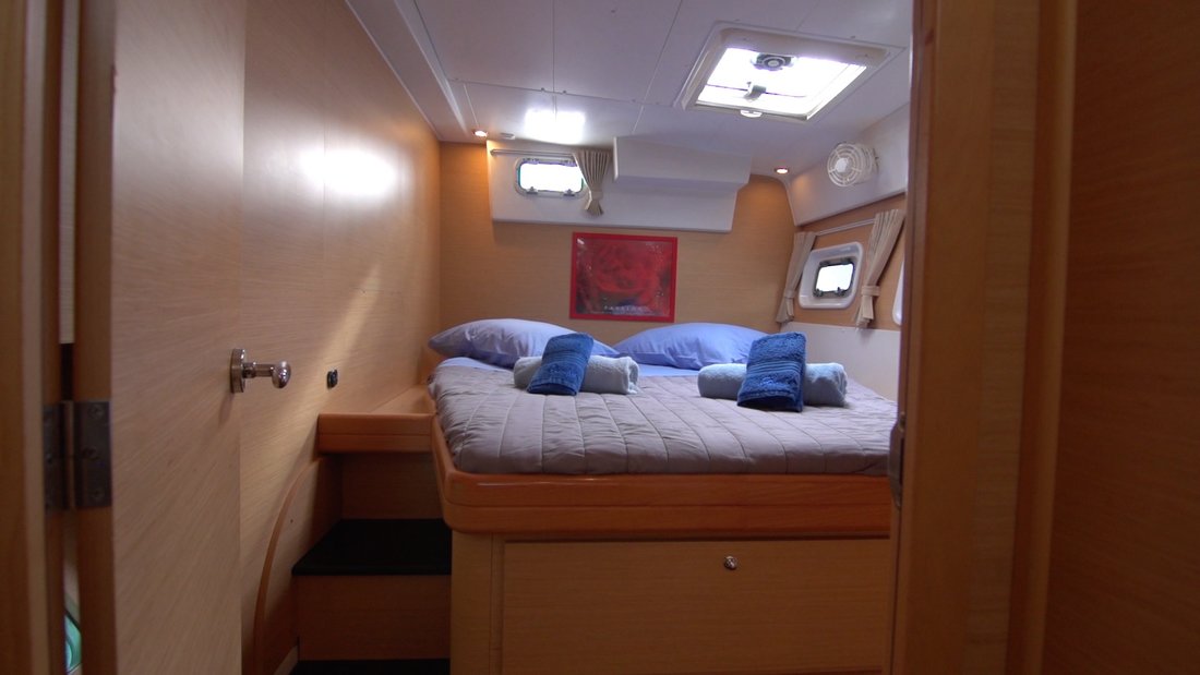 Lagoon 420 - 4 cab. — photo 8