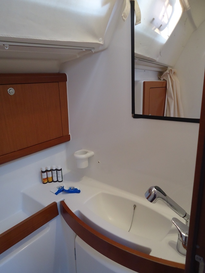 Oceanis 43 — photo 10