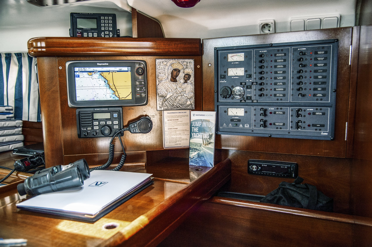 Oceanis Clipper 473 — photo 15
