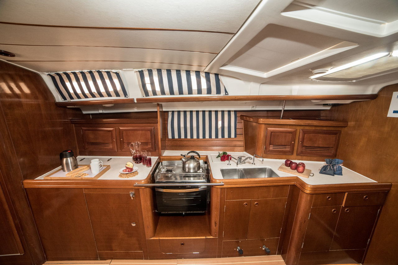 Oceanis Clipper 473 — photo 18