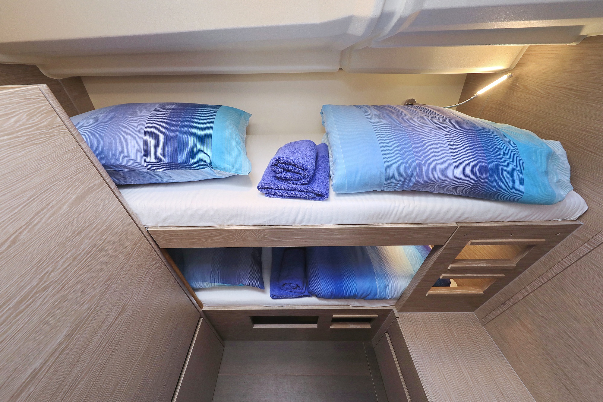 Hanse 508 - 5 + 1 cab. — photo 8