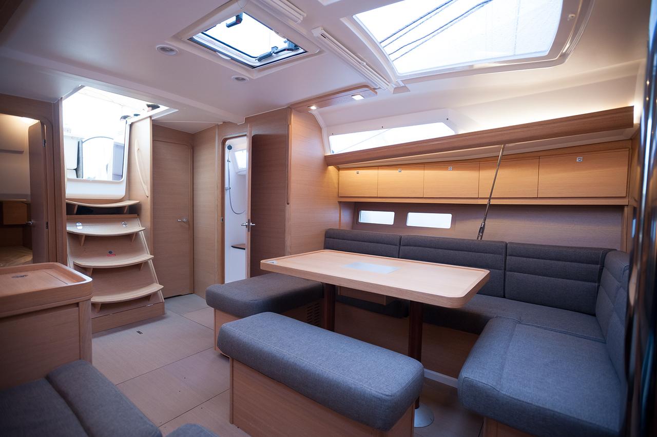 Dufour 410 GL — photo 17