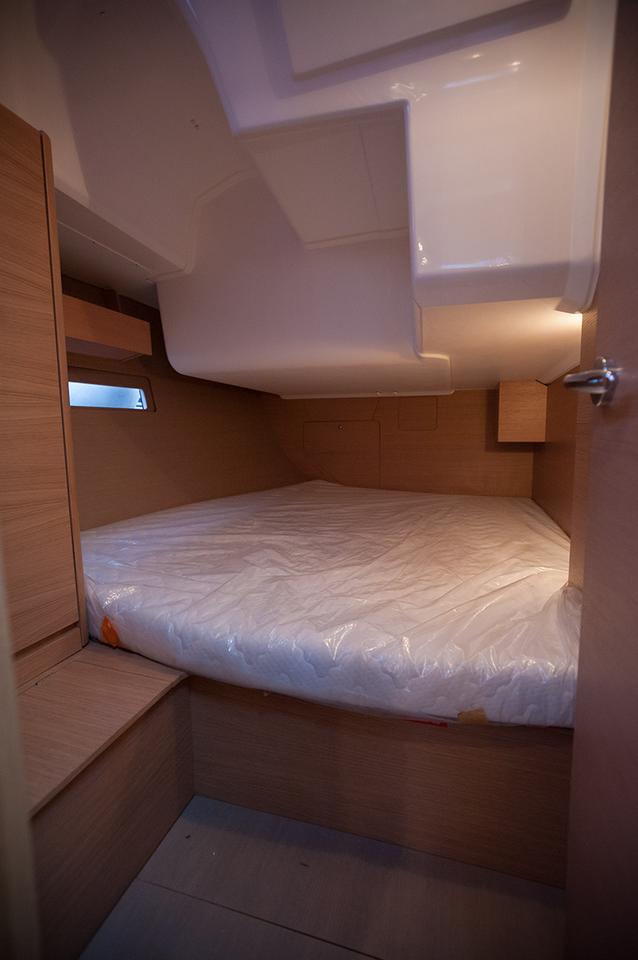 Dufour 410 GL — photo 20