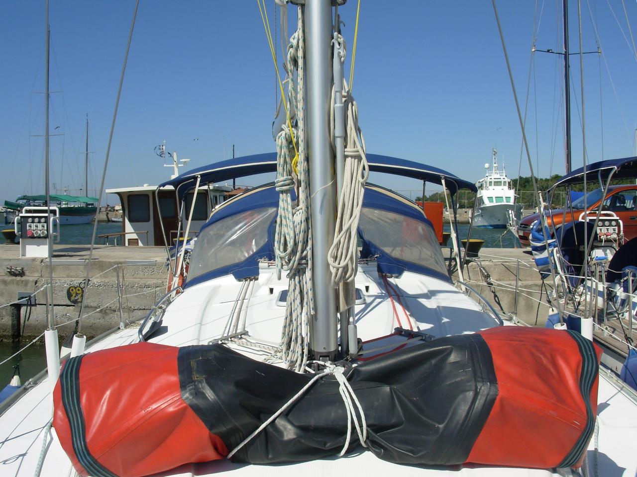 Bavaria 38 — photo 7