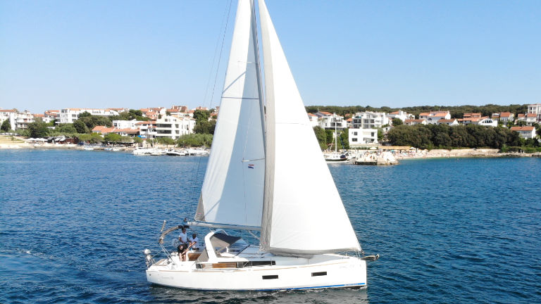 Oceanis 38 - 3 cab. — photo 7
