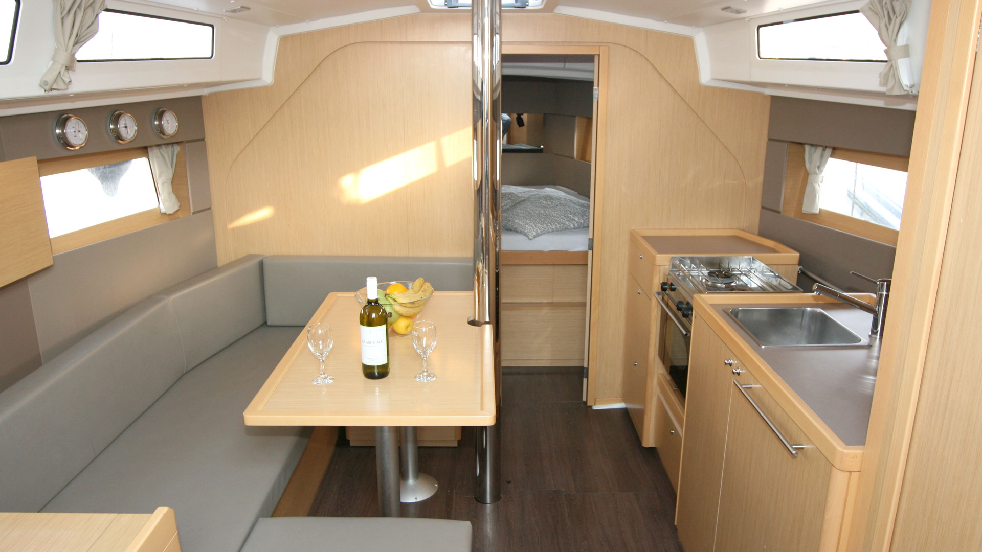 Oceanis 38 - 3 cab. — photo 10