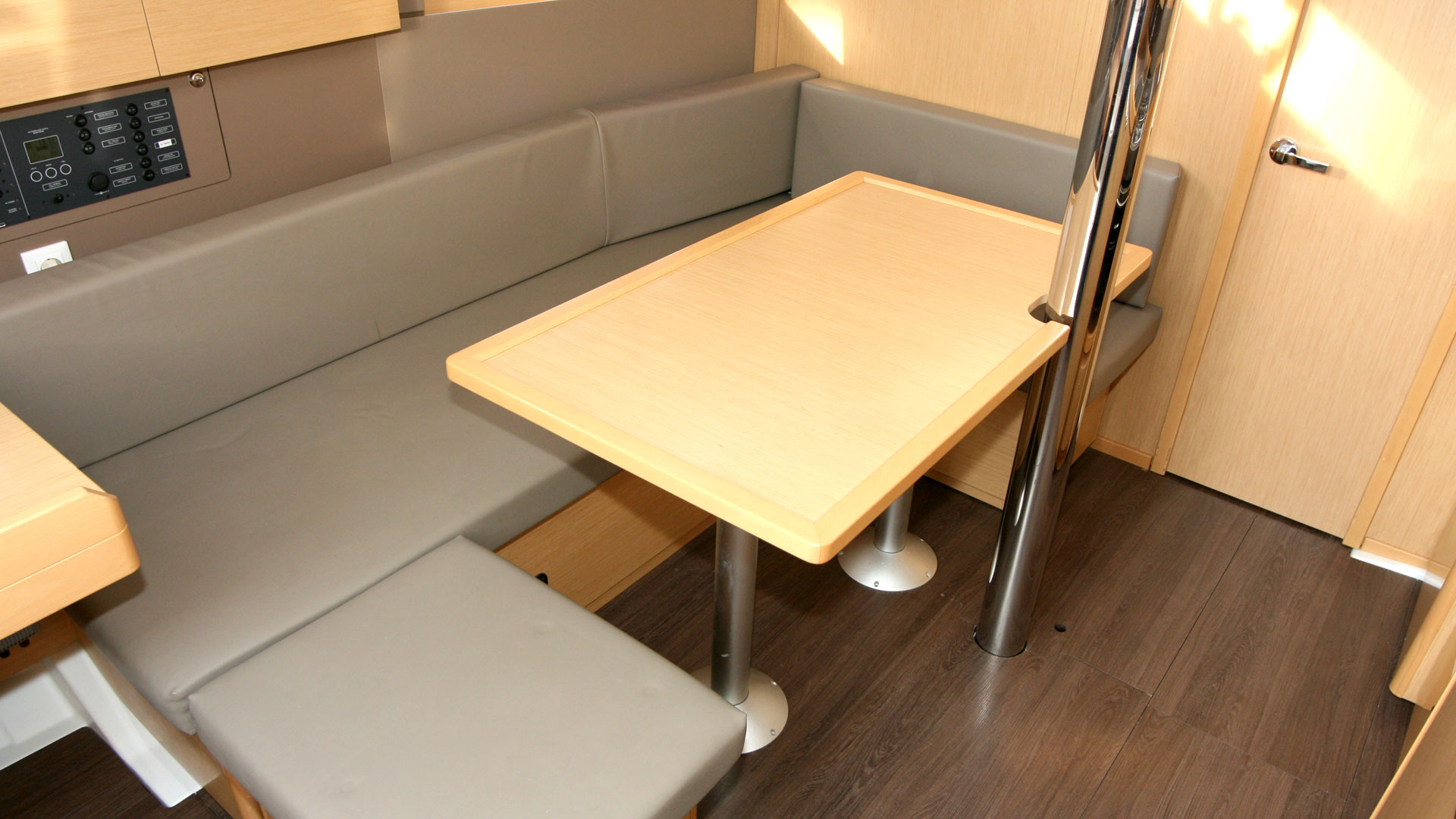Oceanis 38 - 3 cab. — photo 11
