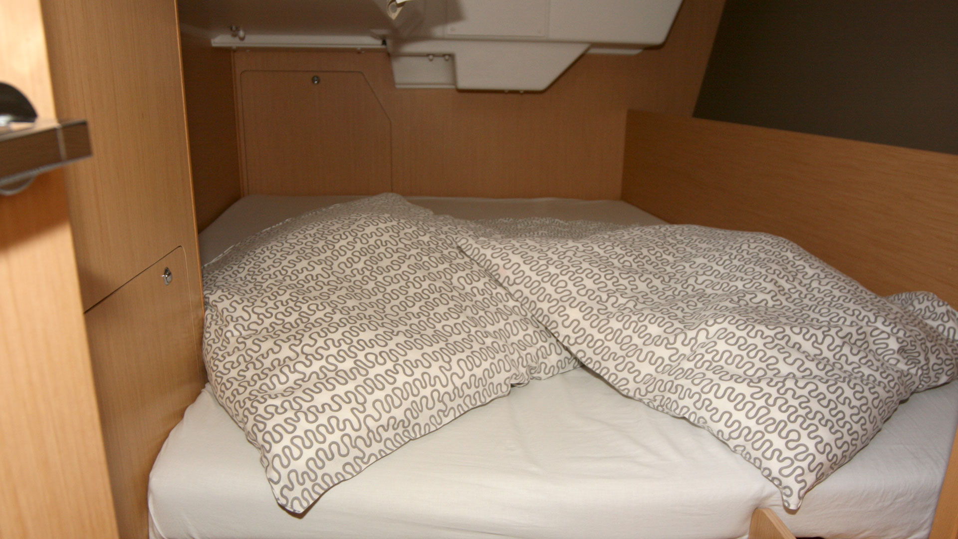 Oceanis 38 - 3 cab. — photo 17