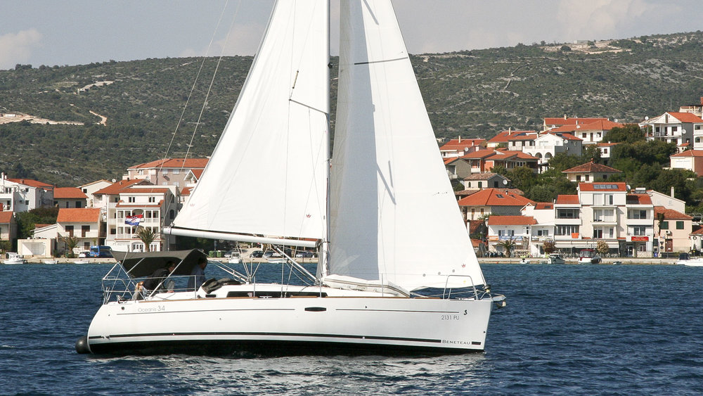 Oceanis 34.2 — photo 4