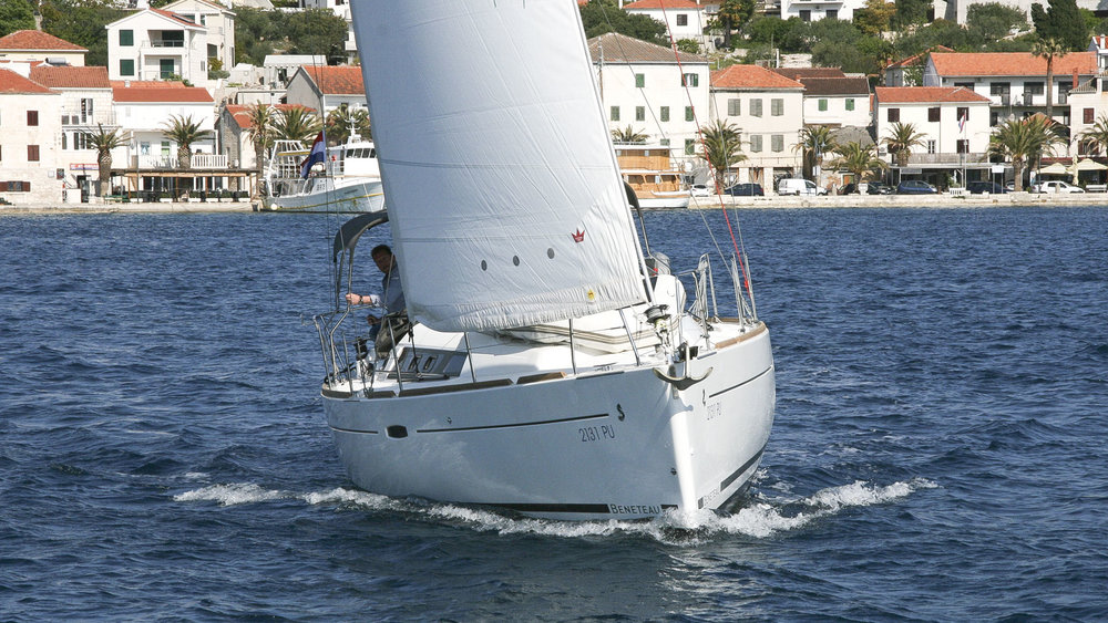 Oceanis 34.2 — photo 7