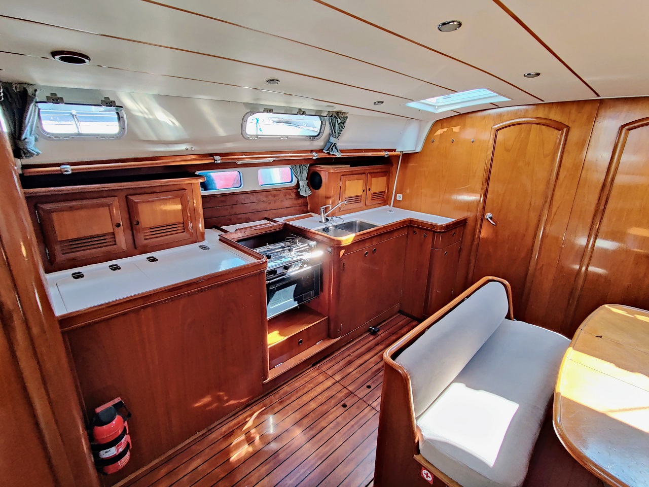Oceanis Clipper 461 — photo 7