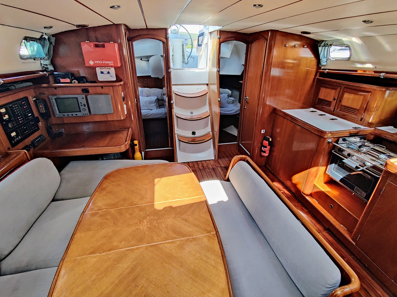 Oceanis Clipper 461 — photo 9