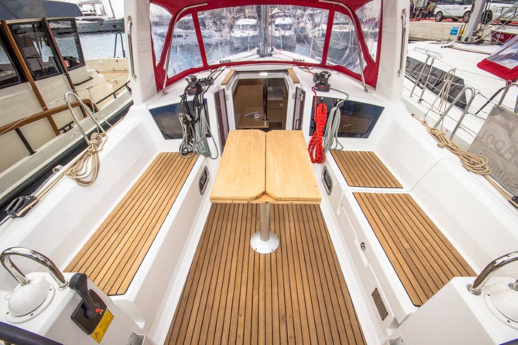 Oceanis 35 — photo 4