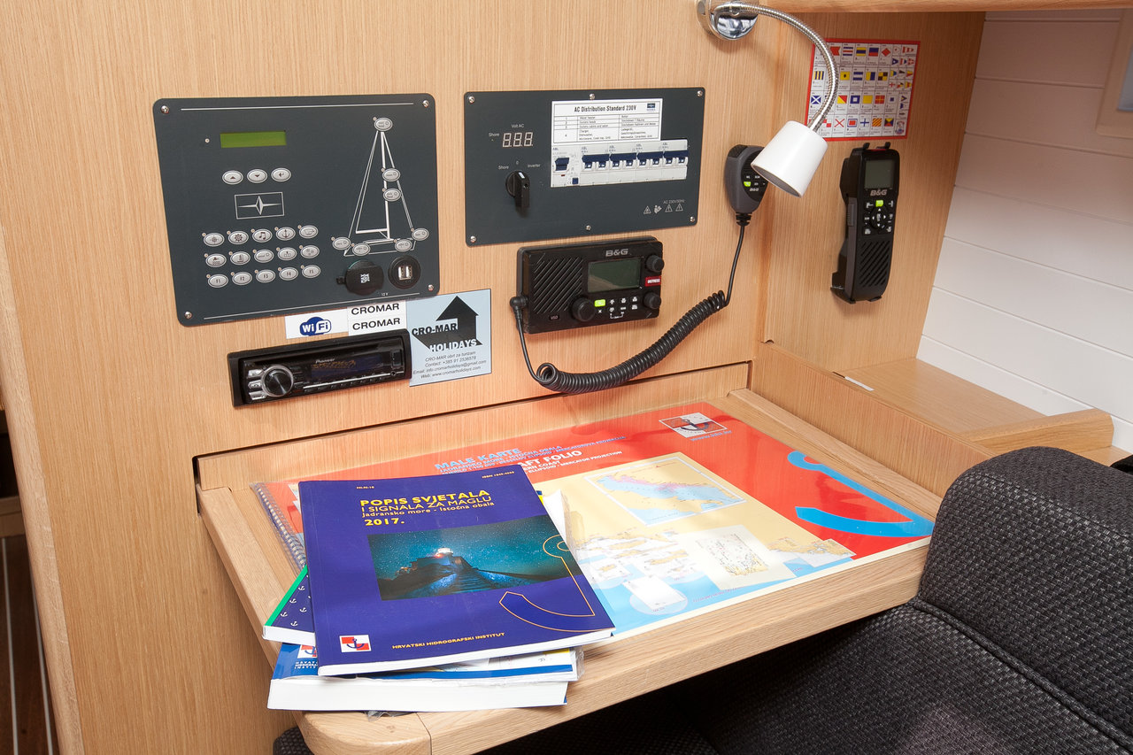Bavaria Cruiser 37 - 3 cab. — photo 10