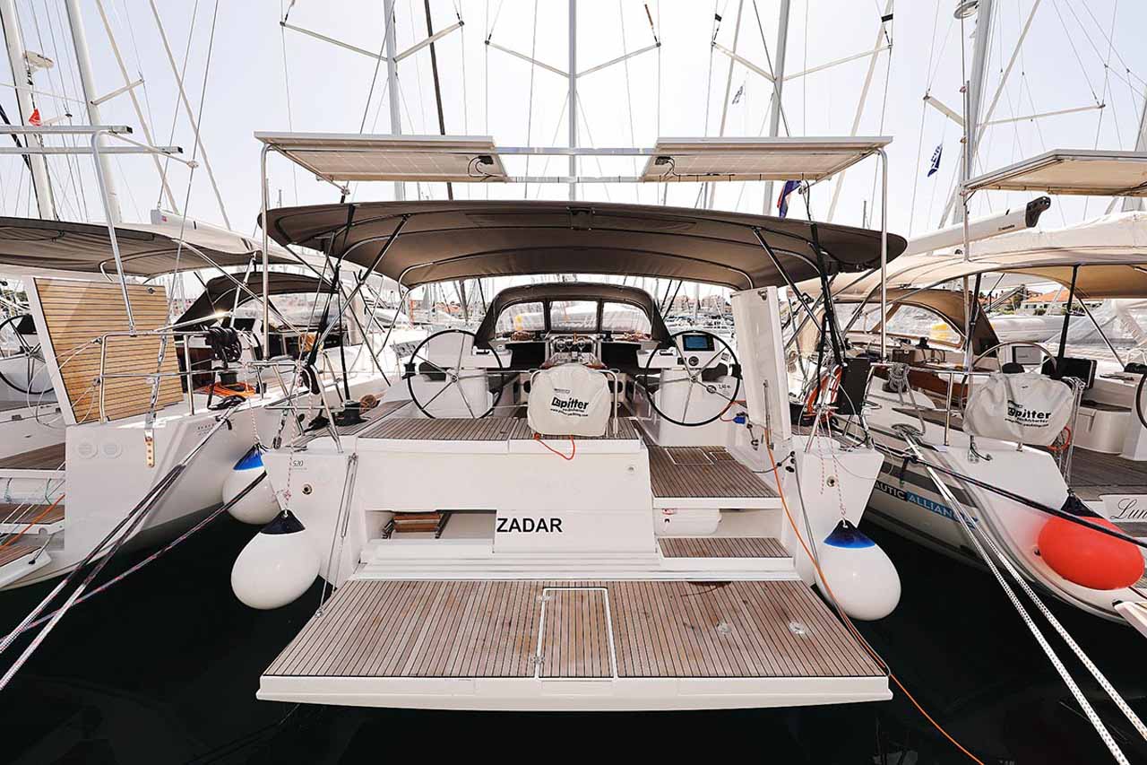 Dufour 520 GL — photo 1
