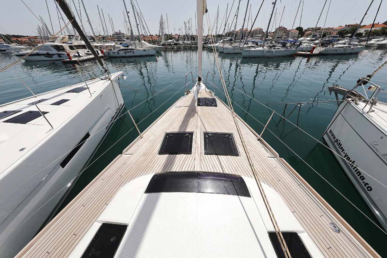 Dufour 520 GL — photo 6