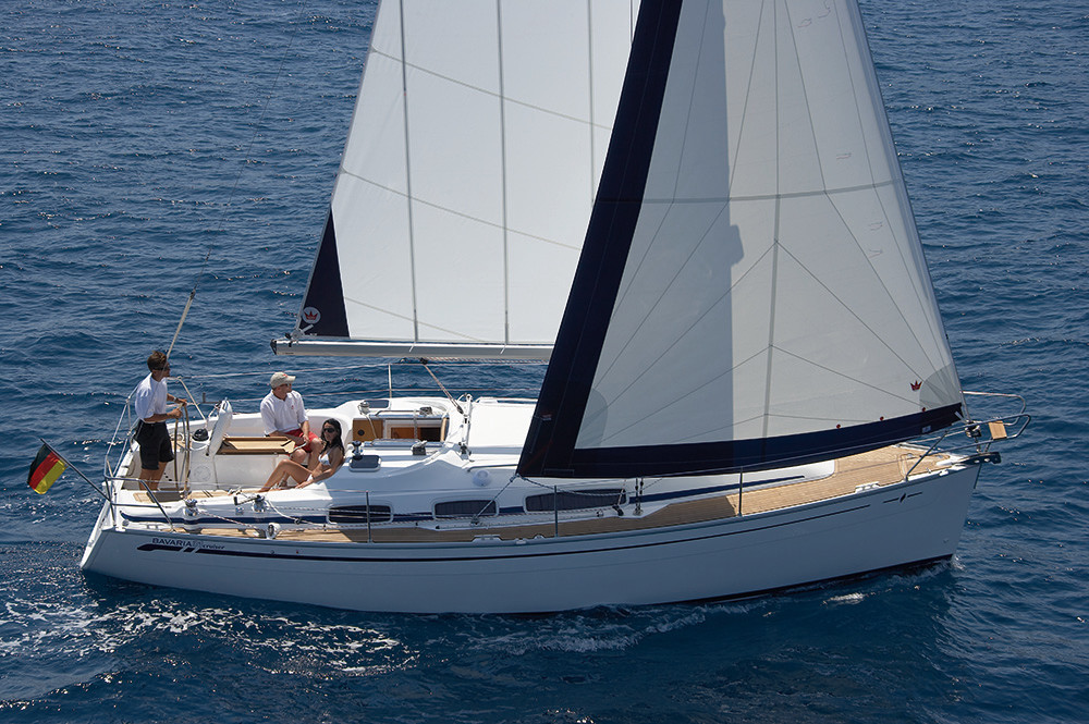 Bavaria 39 Cruiser — photo 1