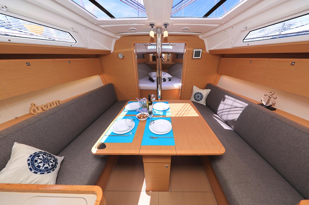 Dufour 360 GL — photo 14