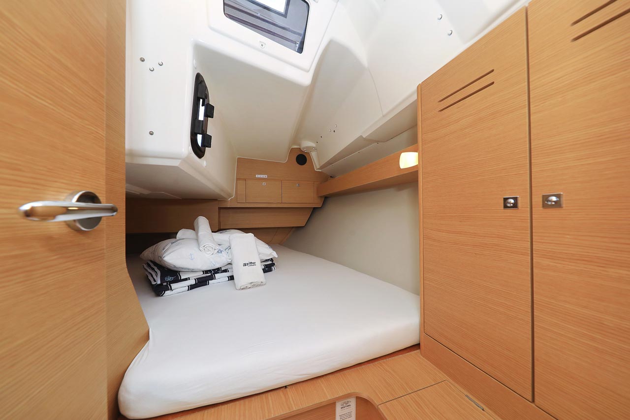 Dufour 360 GL — photo 22