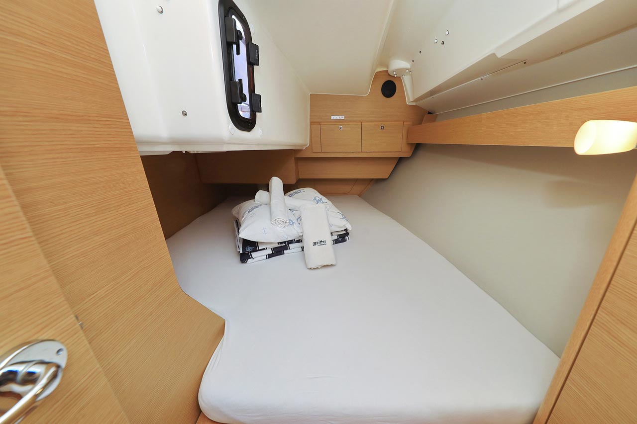 Dufour 360 GL — photo 23