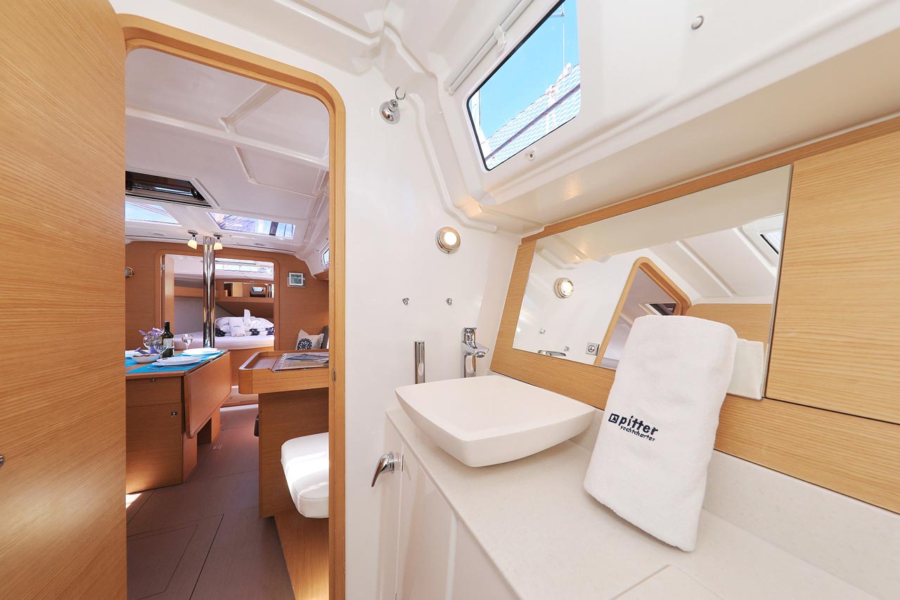 Dufour 360 GL — photo 26
