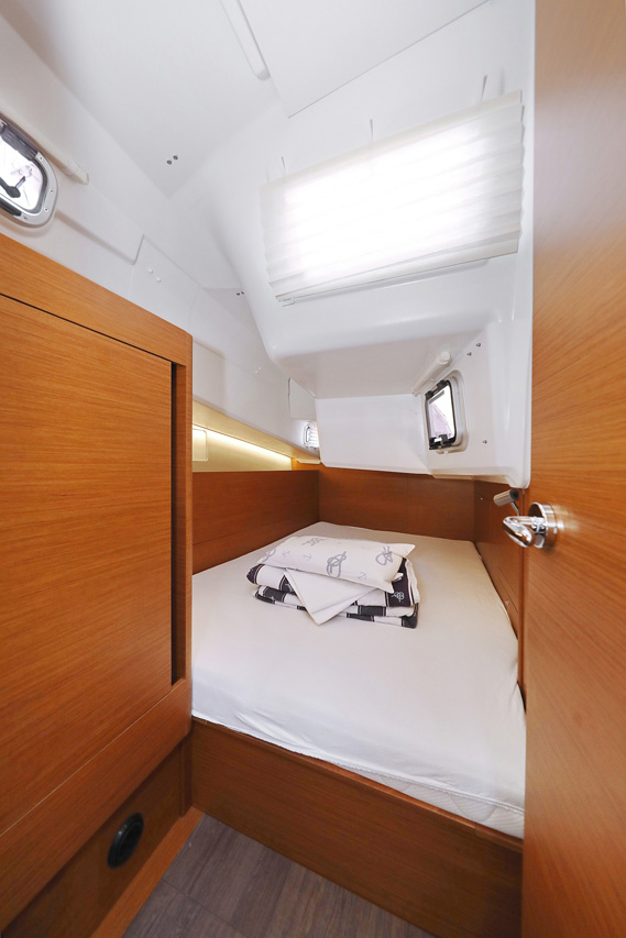 Sun Odyssey 410 - 3 cab. — photo 16