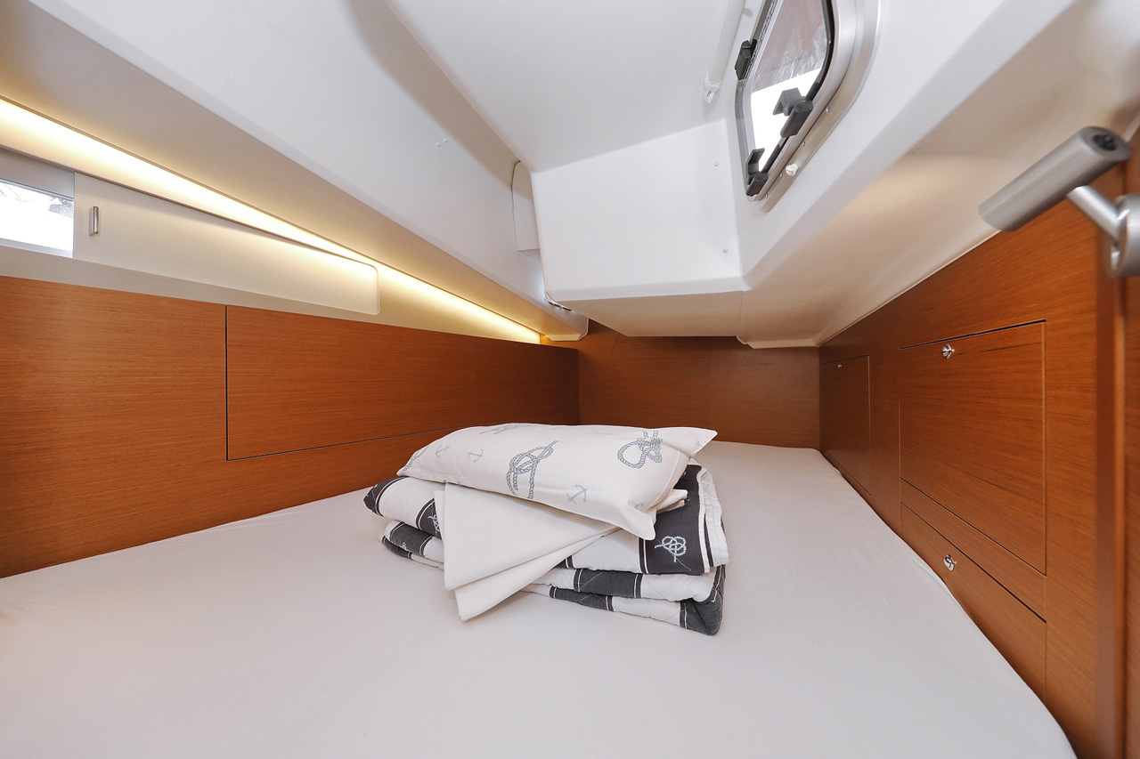 Sun Odyssey 410 - 3 cab. — photo 17