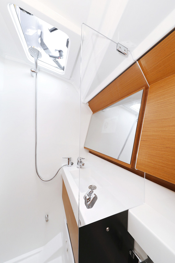 Sun Odyssey 410 - 3 cab. — photo 21