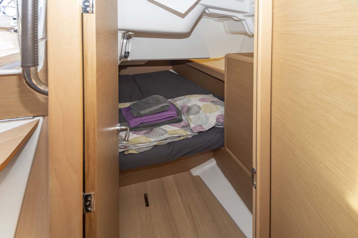 Sun Odyssey 389 — photo 13