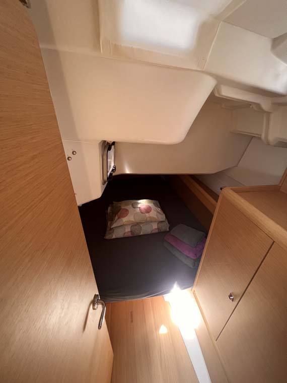 Sun Odyssey 389 — photo 14