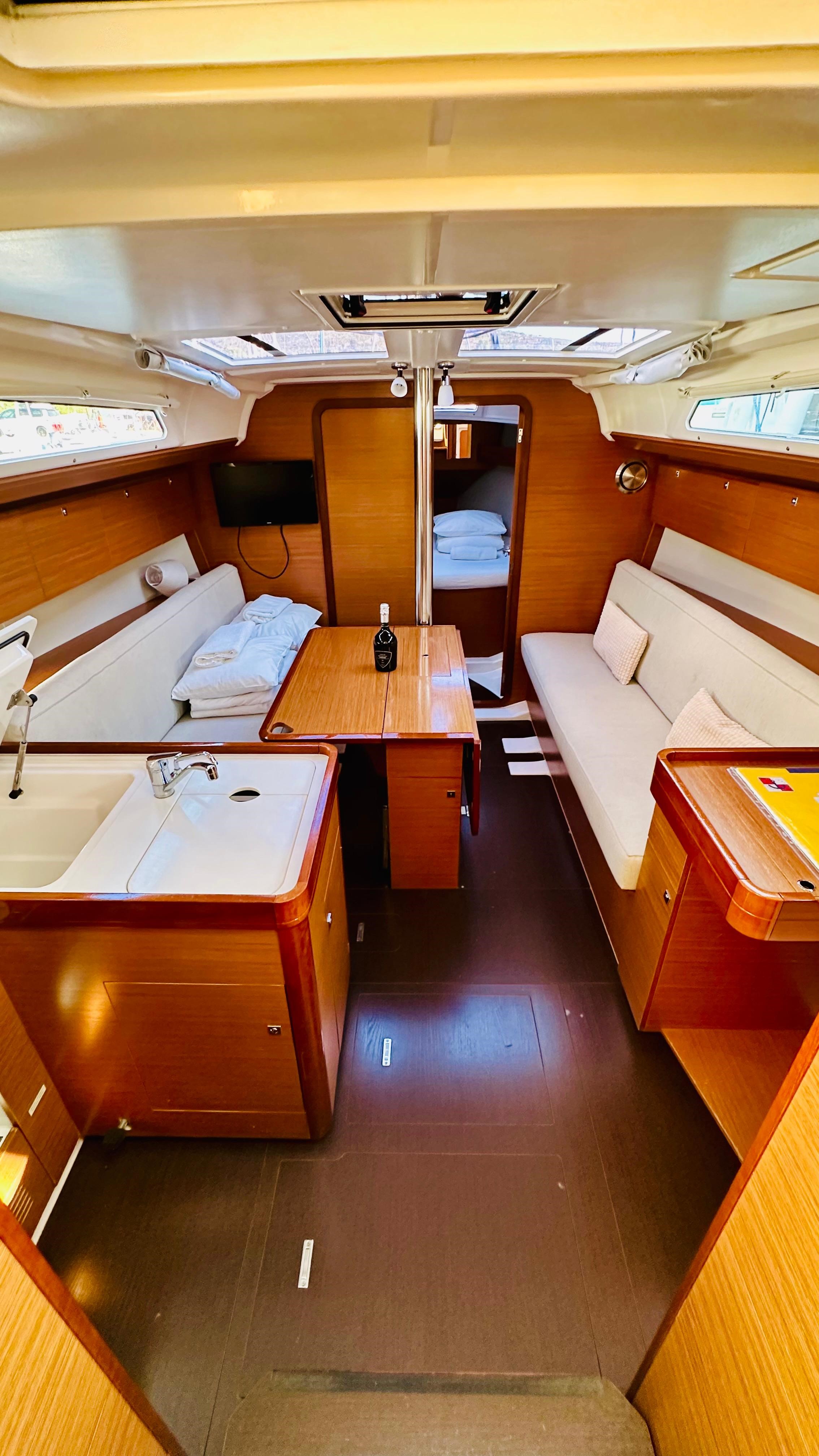Dufour 360 GL — photo 6