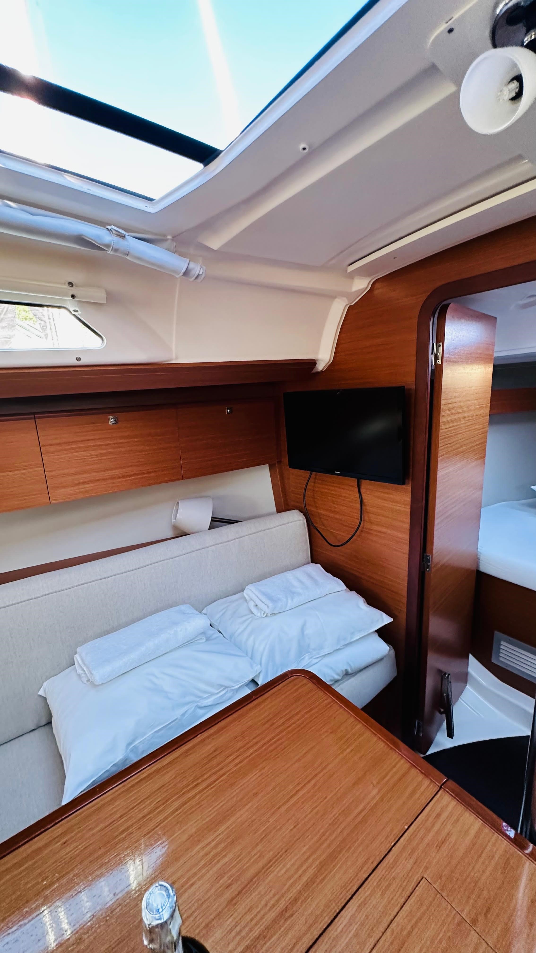 Dufour 360 GL — photo 11