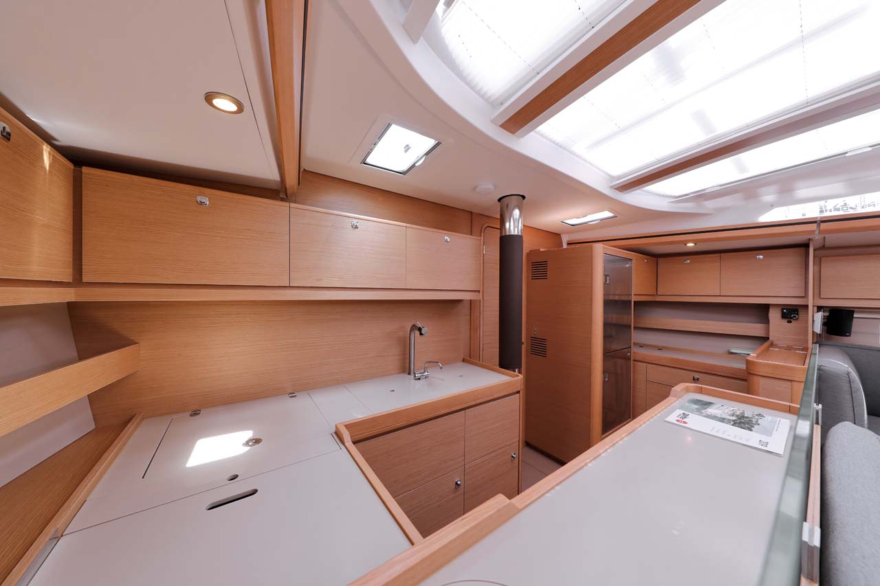 Dufour 56 Exclusive - 5 + 1 cab. — photo 13