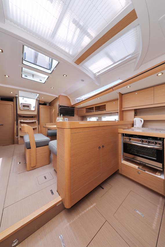 Dufour 56 Exclusive - 5 + 1 cab. — photo 14