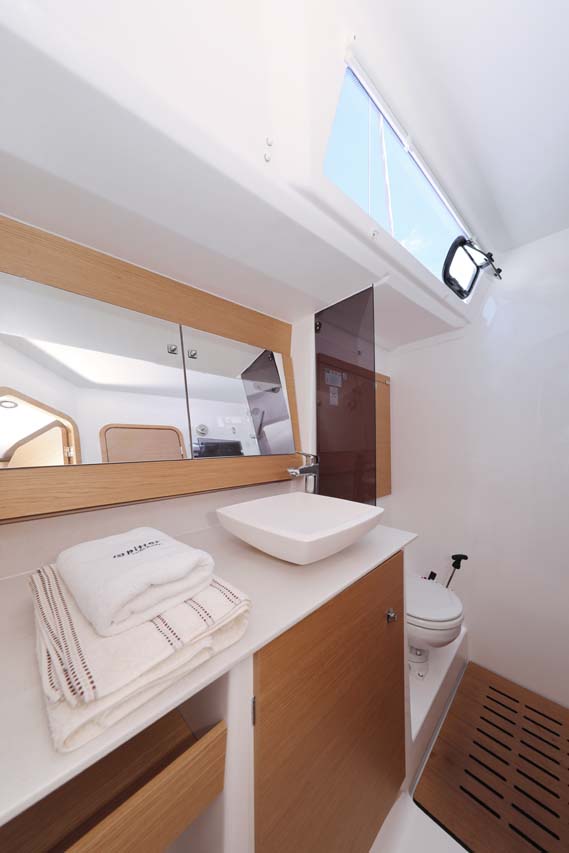 Dufour 56 Exclusive - 5 + 1 cab. — photo 24