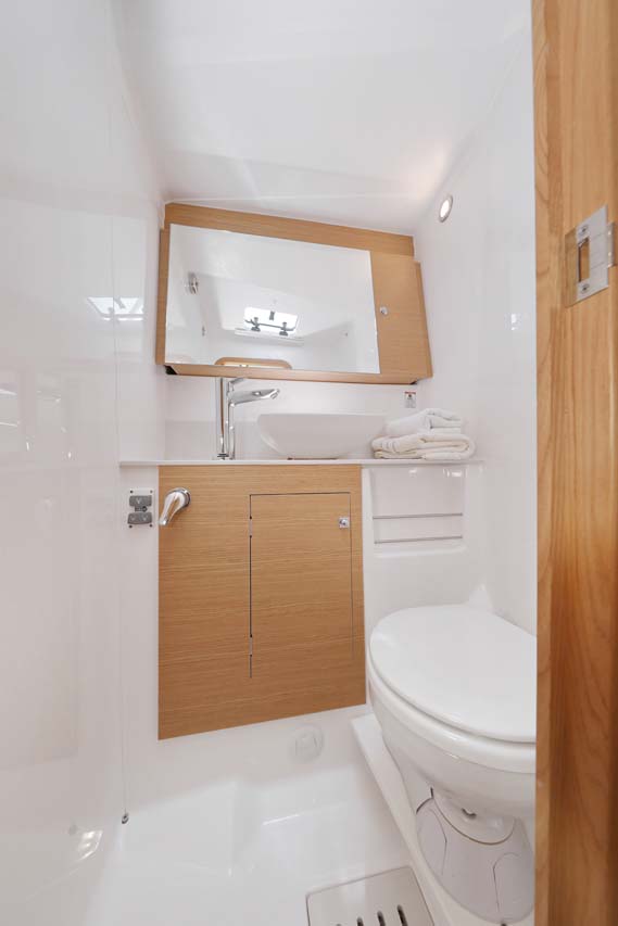 Dufour 56 Exclusive - 5 + 1 cab. — photo 26