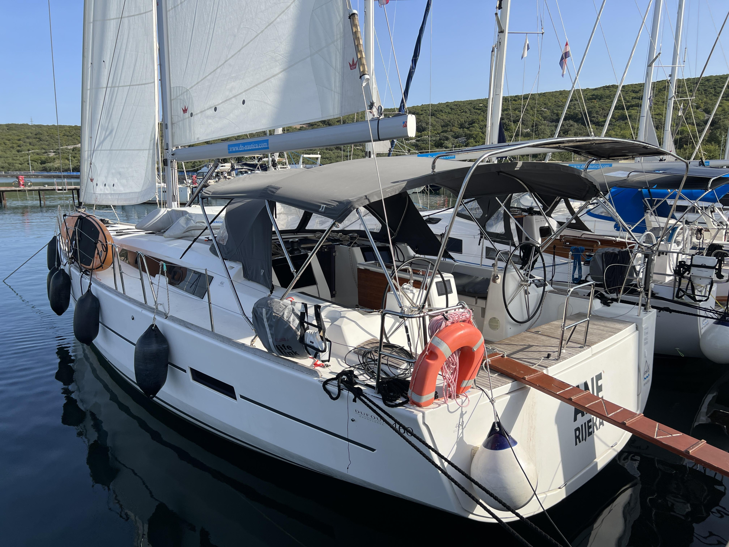 Dufour 460 GL - 5 cab. — photo 4