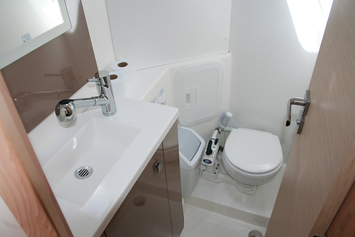 Fountaine Pajot Lucia 40 - 4 cab. — photo 22