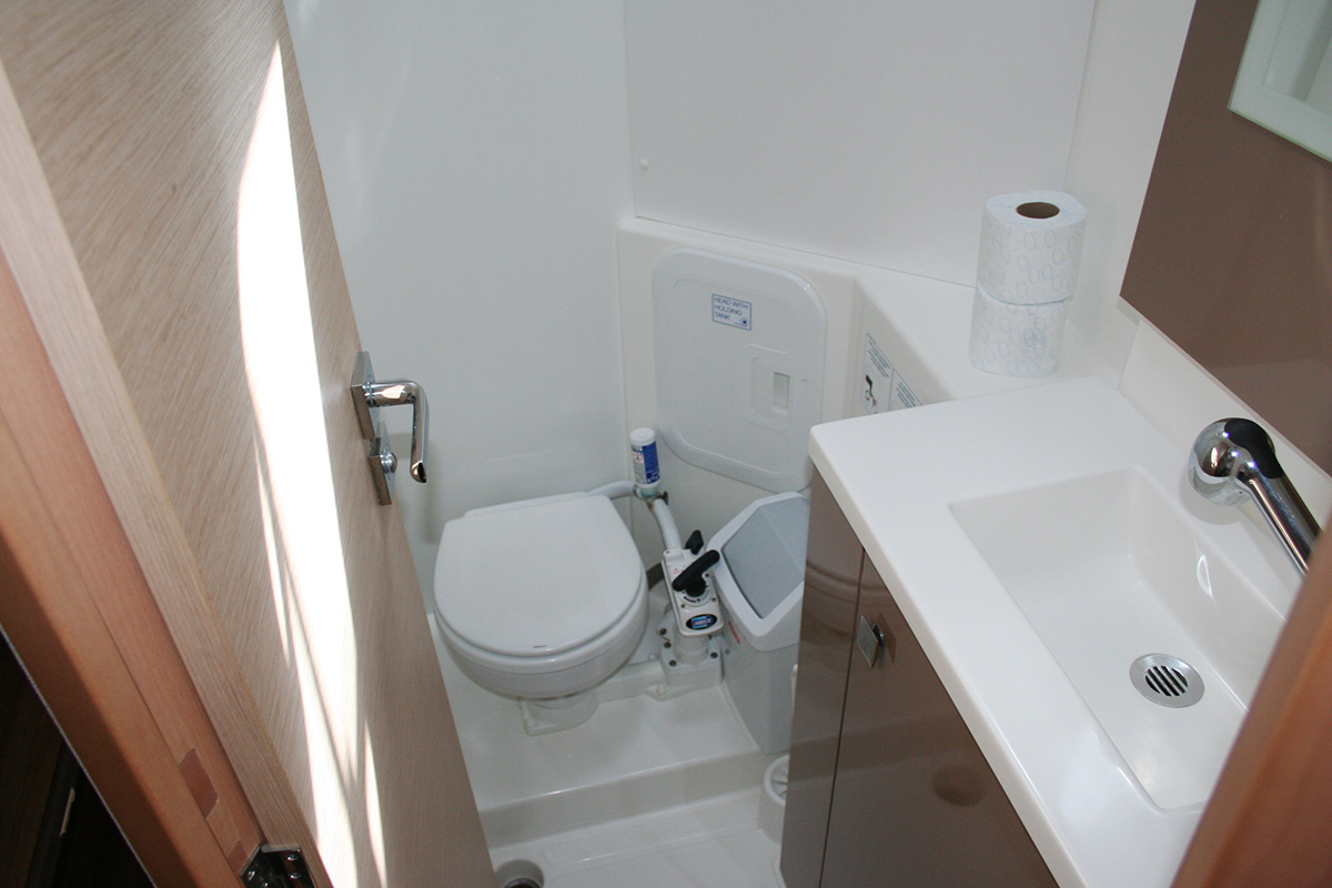 Fountaine Pajot Lucia 40 - 4 cab. — photo 23