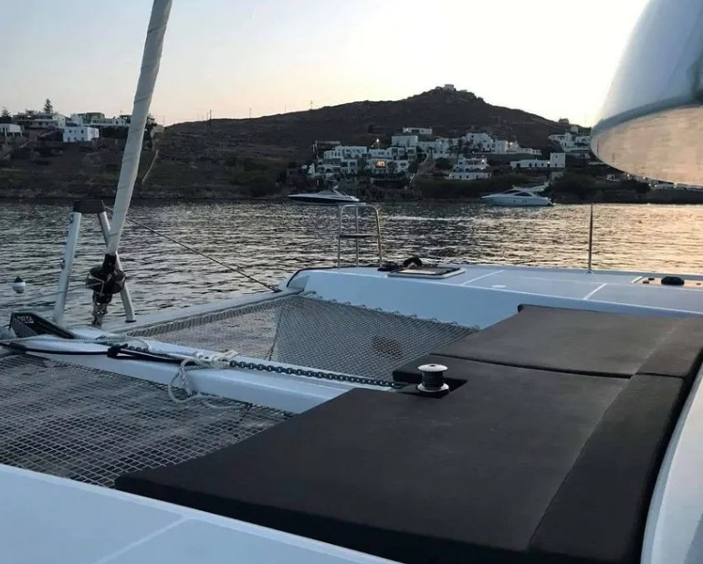 Lagoon 42 - 4 + 2 cab. — photo 4
