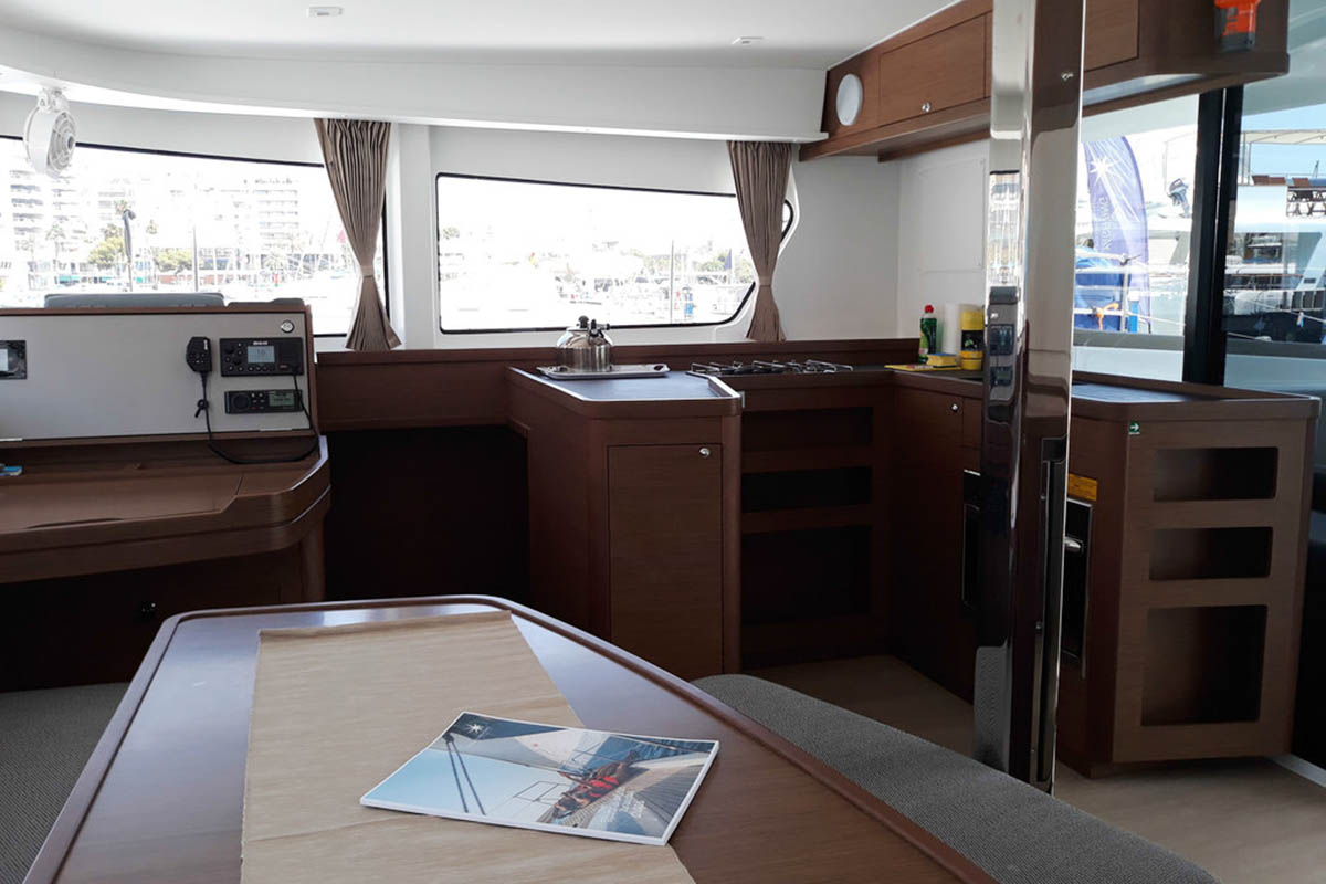 Lagoon 42 - 4 + 2 cab. — photo 10